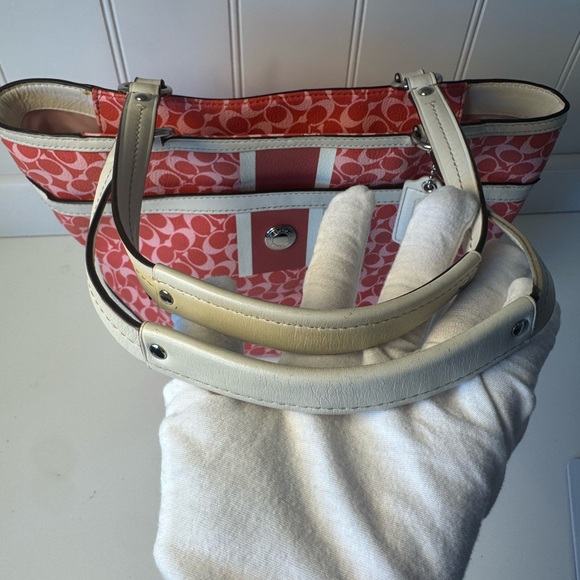 Coach Chelsea Signature Heritage Striped Tote - Picture 7 of 12